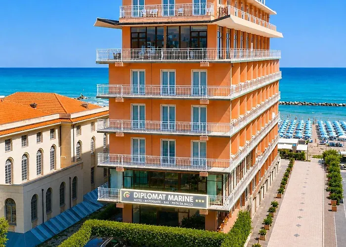 Hotel Diplomat Marine Cattolica